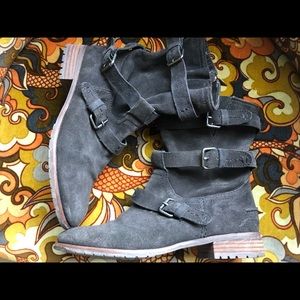 Dolce Vita Suede Buckle Booties Size 10